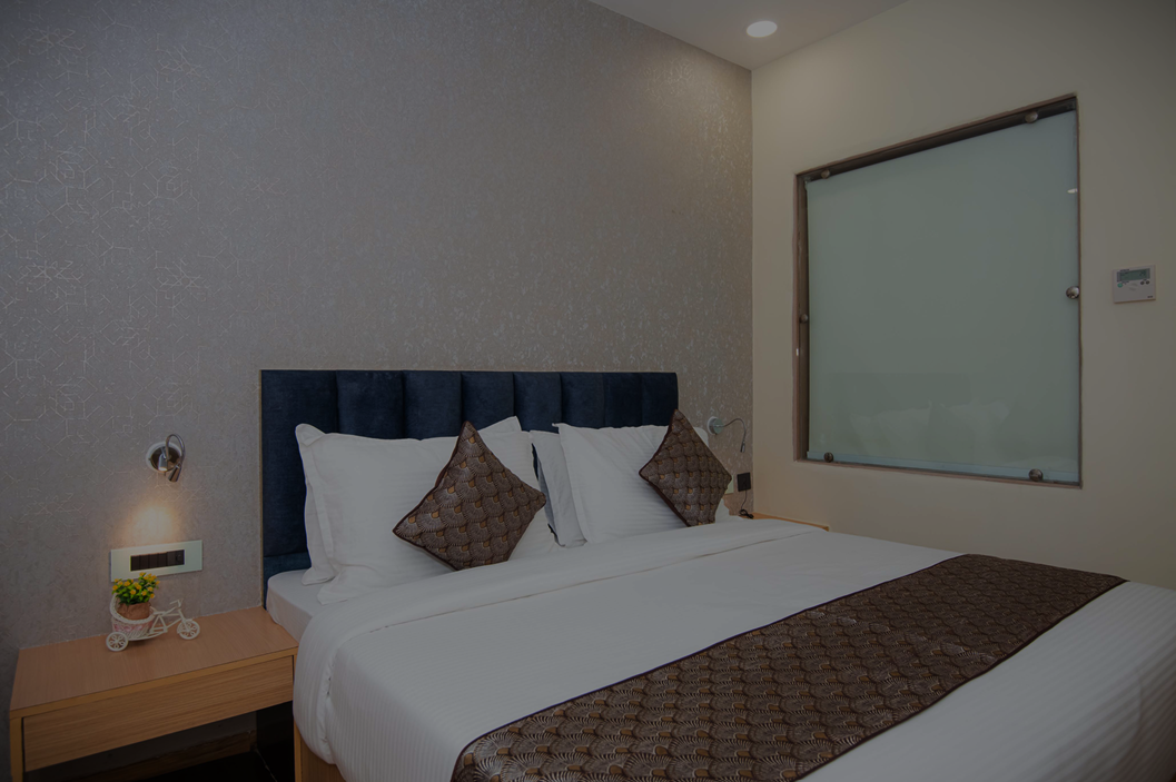 Hotel Night